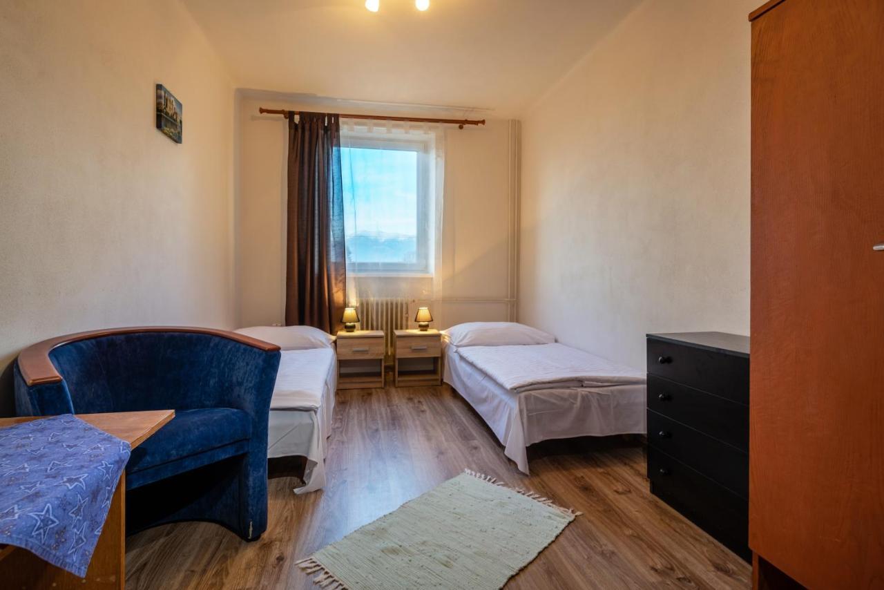 Hotel Poludnica Липтовский Микулаш Экстерьер фото