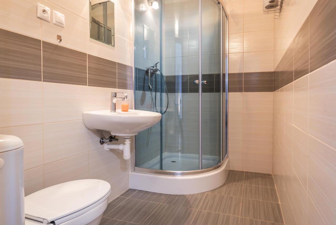 Hotel Poludnica Липтовский Микулаш Экстерьер фото
